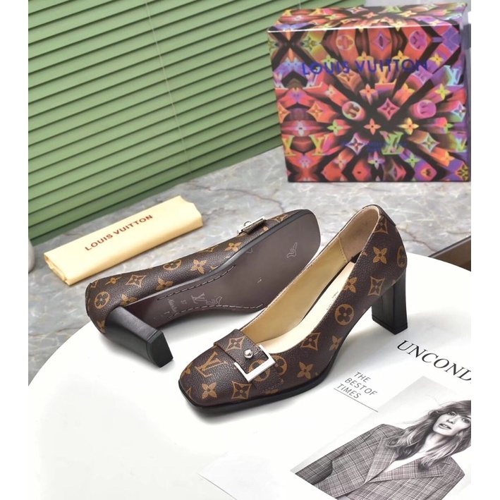 Giày cao gót 6.5cm mũi vuông hoạ tiết thương hiệu Louis Vuitton LV 2022 cao cấp da thật