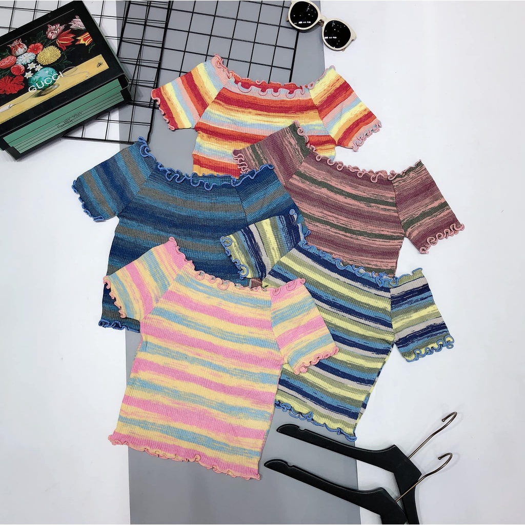 Áo len bệt vai loang sắc màu viền xoăn 45610