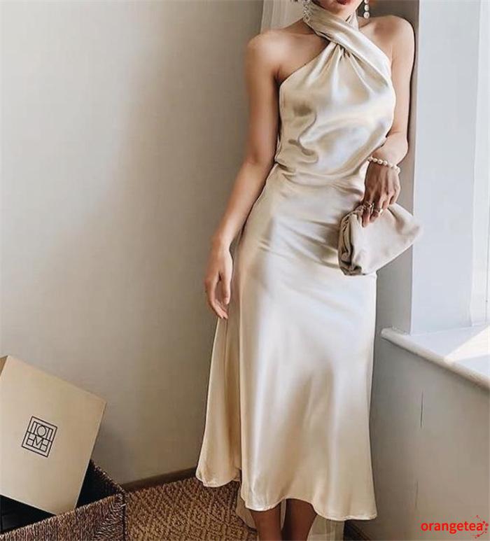Đầm ôm Dài Lưng Trần Lấp Lánh Quyến Rũ