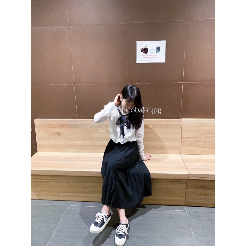Chân váy xếp ly dáng dài siêu HOT 2 màu dễ phối đồ hàng l1 chất đẹp khỏi bàn