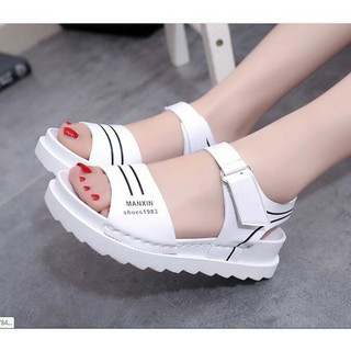 Sandal quai ngang bản to