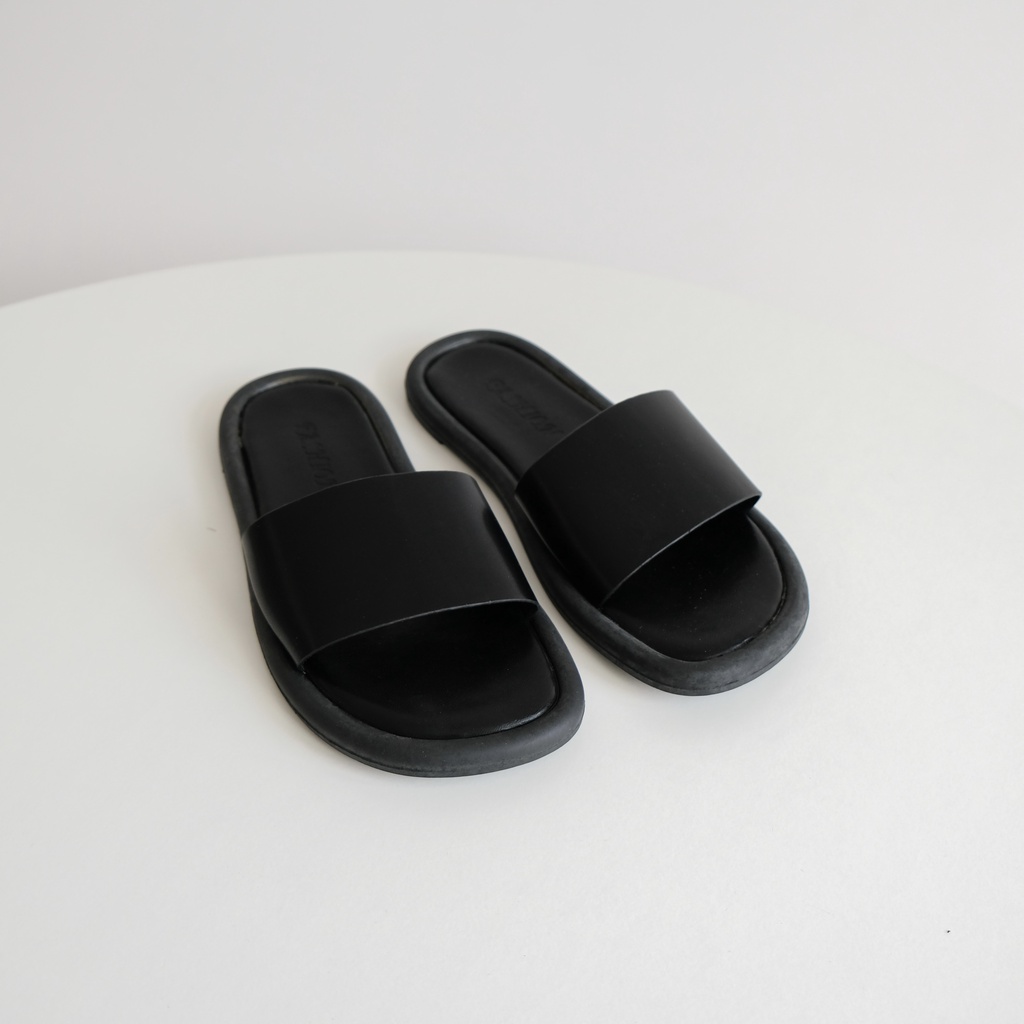 Dép Sandé Slipper  | HQ3319 | Lana Official