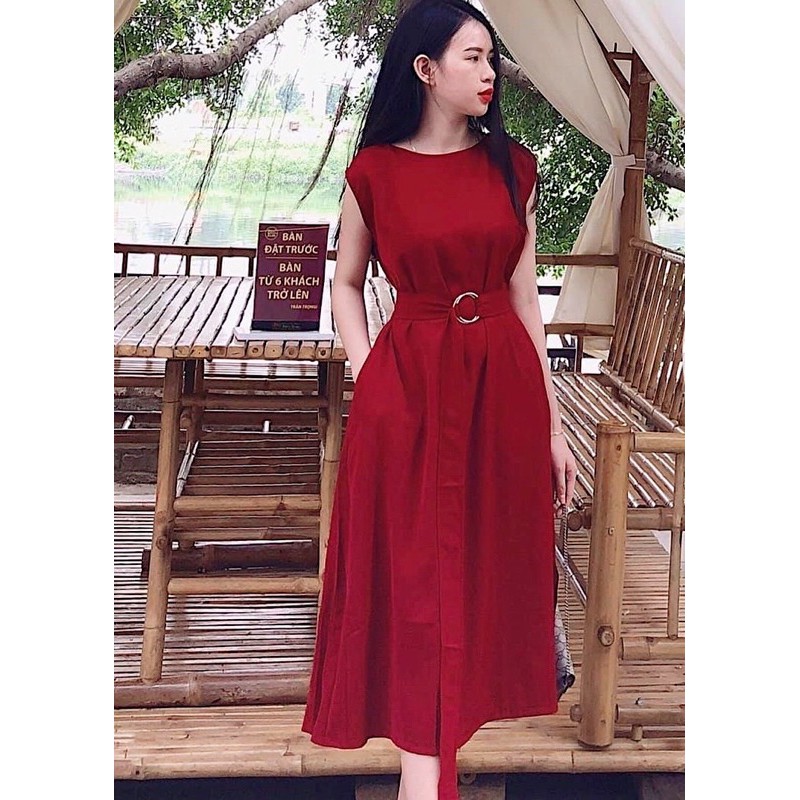 Đầm đỏ suông dài kèm belt