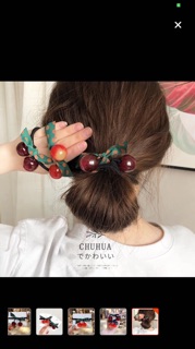 Cột tóc trái cherry