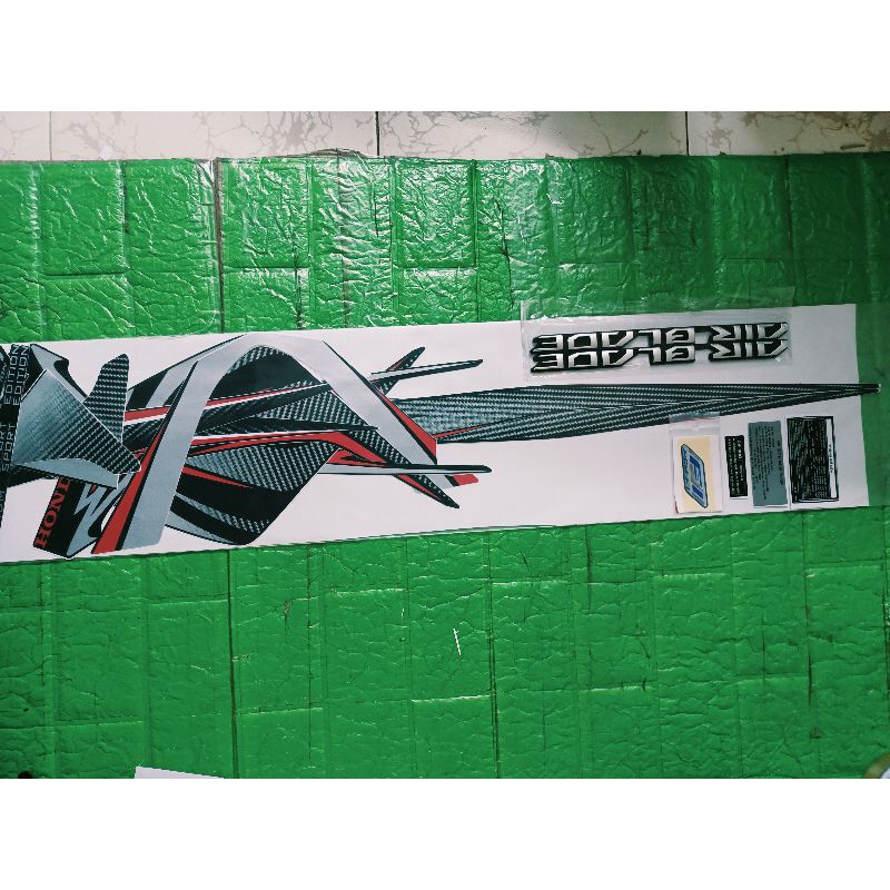 Trọn bộ tem Airblade 2012 màu đỏ đen