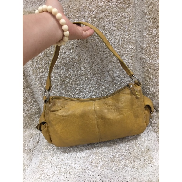 Túi si y hình hàng đã qua sử dụng