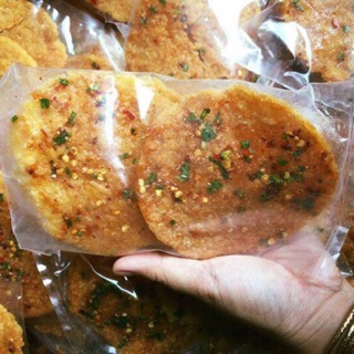 10 bịch cơm cháy chiên mắm