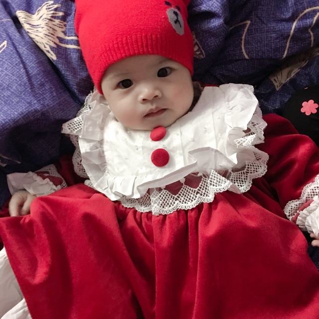 Váy xinh cho bé diện tết