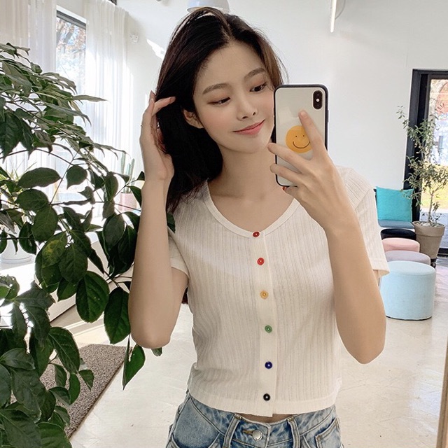 Áo Croptop nữ Ulzzang trơn body dính cúc màu | BigBuy360 - bigbuy360.vn