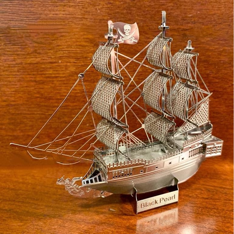 Mô Hình Kim Loại Lắp Ráp 3D Metal Mosaic Tàu Ngọc Trai Đen Black Pearl