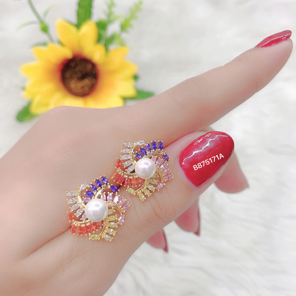 Bông tai nữ đính đá trắng UHA , chuôi cài chắc chắn, kiểu dáng hiện đại, thu hút, sang trọng