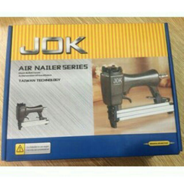 Sú.ng bắn đinh hơi U  và F