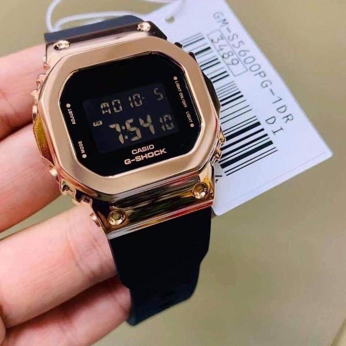 Đồng Hồ Đeo Tay G-shock GM5600 Nhập Khẩu Cao Cấp Cho Nữ