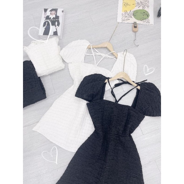 Đầm dự tiệc chất gấm tay phồng cổ chéo Velvet Dress