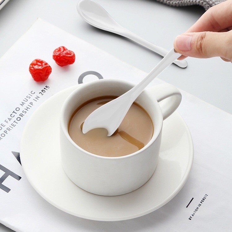 Thìa Sứ Trắng Cán Dài Cao Cấp