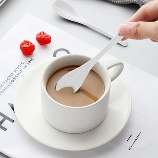 Thìa Sứ Trắng Cán Dài Cao Cấp