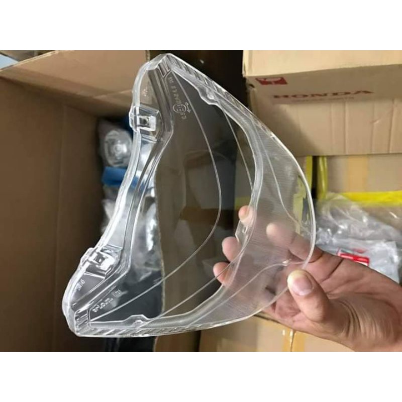 CHỤP KÍNH PHA ĐÈN  XE SH Ý 2010-2012