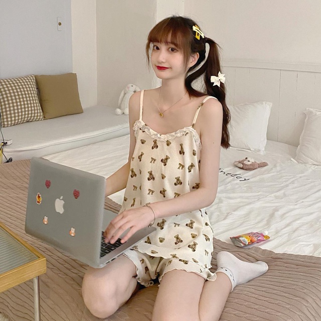 Bộ Ngủ 2 dây nữ  Hình Gấu🌸 Đồ mặc nhà dễ thương 🌸 Chất cotton🌸Free Ship🎀Form <50kg Unisex