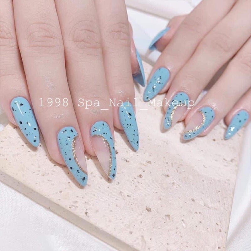 Nail box giá sinh viên