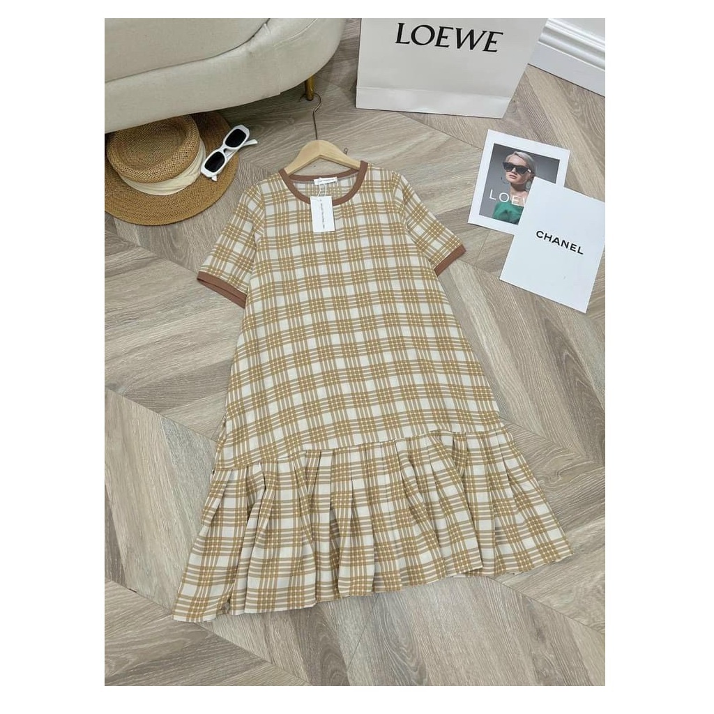 Đầm bầu, váy bầu kẻ xinh xắn cho mẹ bầu, cổ tròn, tay ngắn, dáng suông, chân váy xòe thoải mái cho mẹ bầu