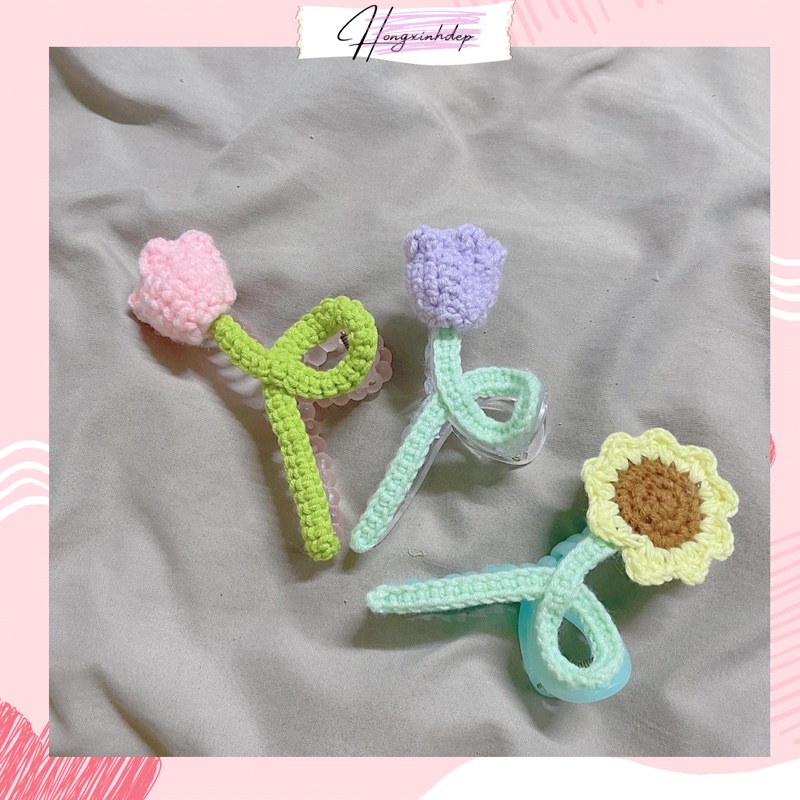 Kẹp tóc nữ hoa tulip bằng len handmade