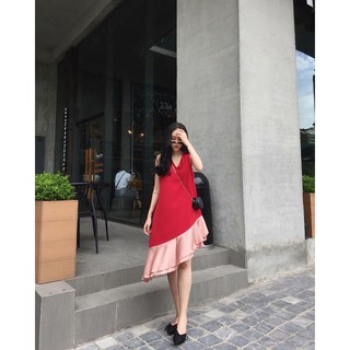 Váy chân bèo lụa lệch cổ V