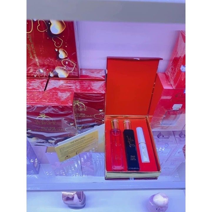 SET NƯỚC HOA NỮ VÀ SON GÔD GIRL 20ML