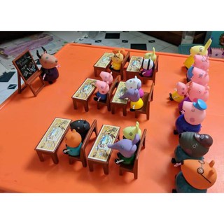 BỘ ĐỒ CHƠI LỚP HỌC 21 CHÚ LỢN PEPPA PIG CHO BÉ NPN