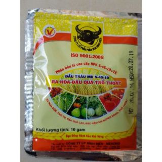 4 gói Phân bón lá NPK đầu trâu