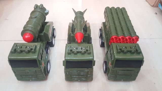 Xe đồ chơi quân sự bánh đà nhiều mẫu (326-61)