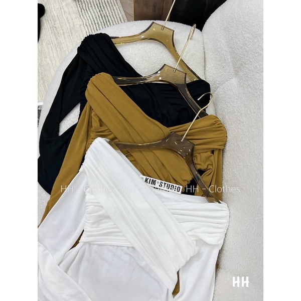 Áo trễ vai  chéo dài tay