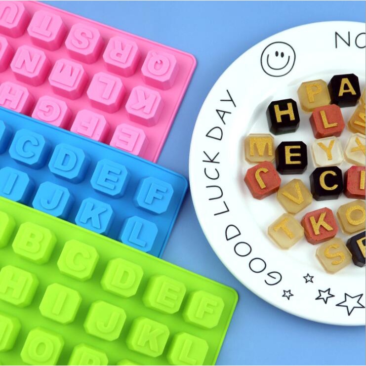 Khuôn Silicone Làm Đá / Xà Phòng / Sô Cô La Hình Chữ Cái Tiếng Anh 48 Ô