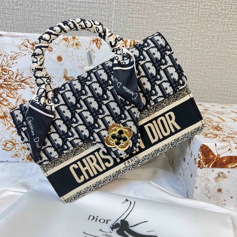 Túi xách dr quai xoắn tặng kèm nơ full box ảnh thật