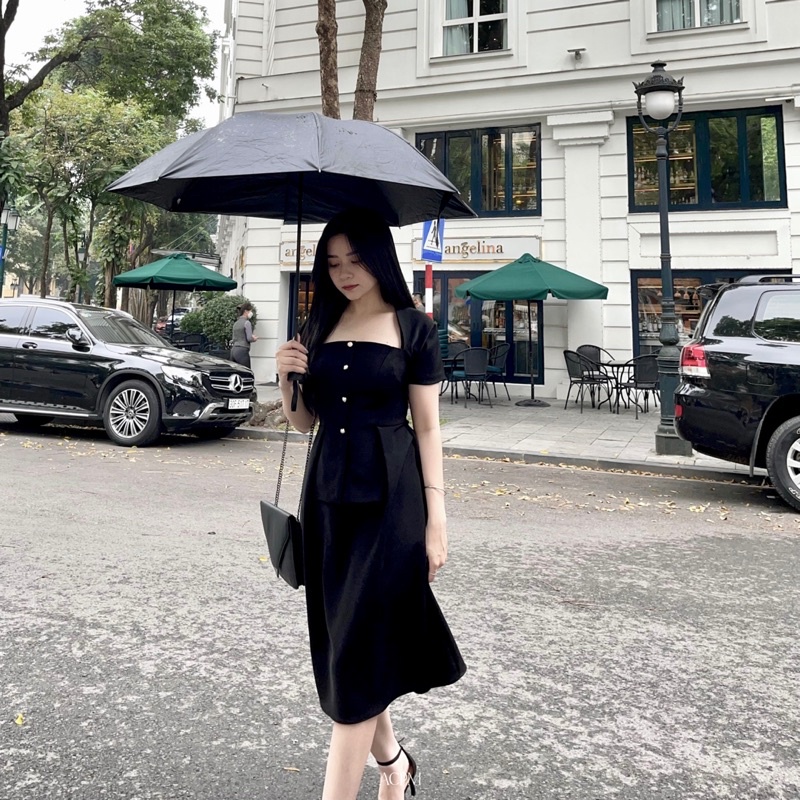 Ciara dress / Váy ngắn tay dáng xoè phối cúc trang trí