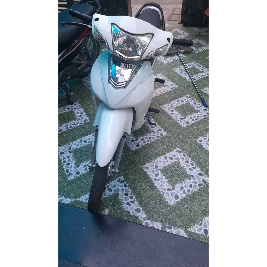 Mặt nạ xe WAVE A 2010 - 2016 màu trắng