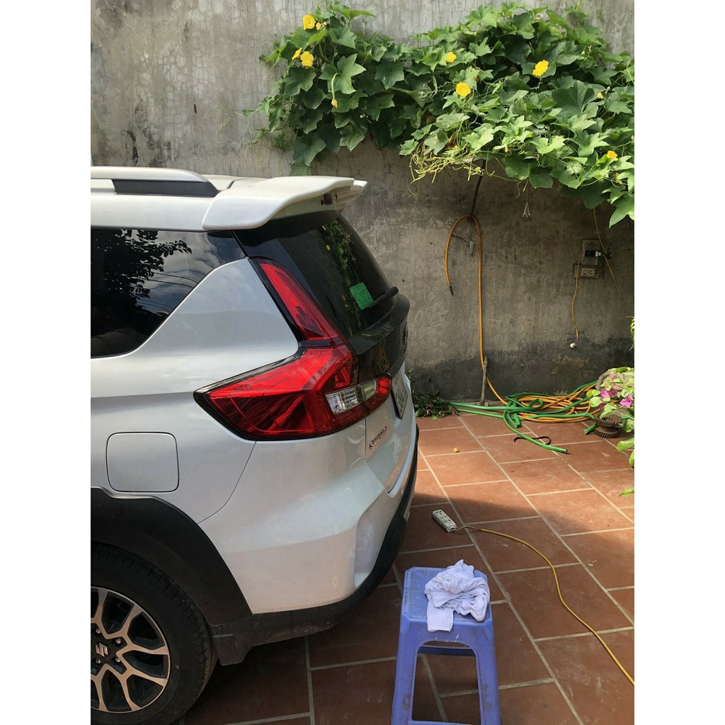 Đuôi gió thể thao xe Suzuki XL7, Ertiga  - hàng mộc chưa sơn