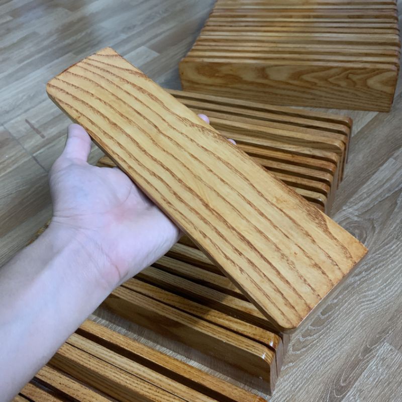 Kê tay gỗ Tần Bì dùng cho bàn phím cơ