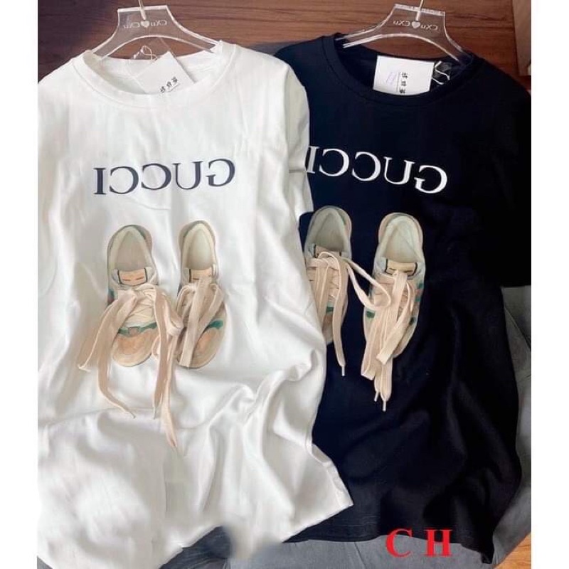Áo Thun Nam Nữ Cổ Tròn  Unisex Form Rộng Streetwear Giày Đôi G. C☘Phông Basic Cotton Oversize