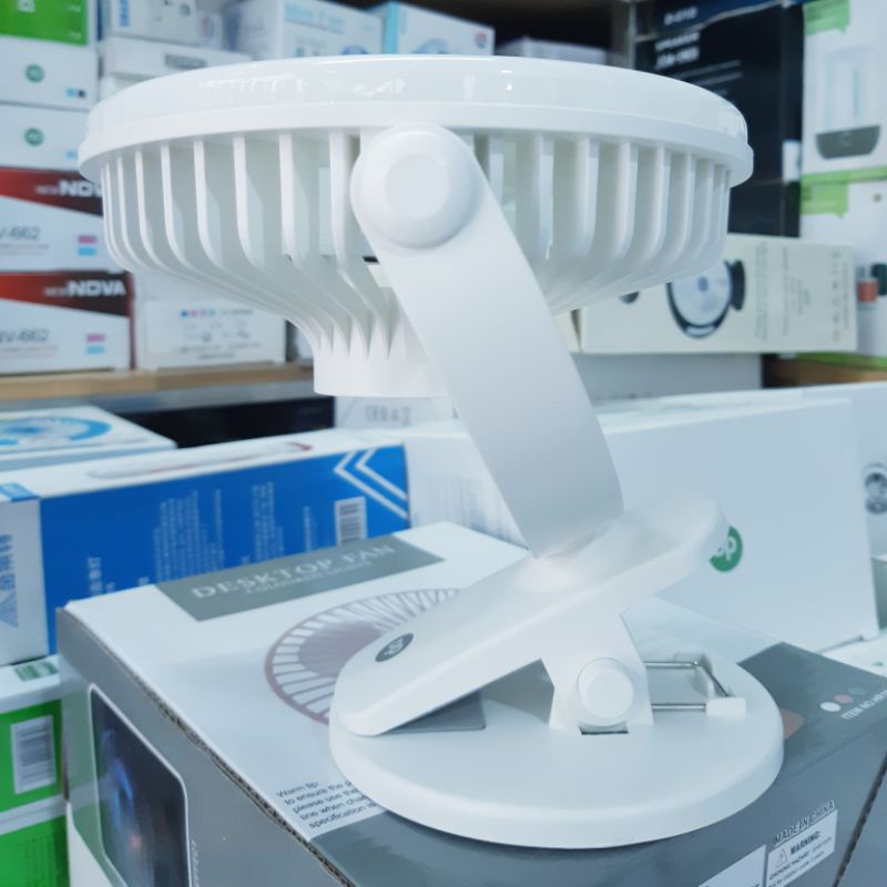 Quạt Sạc Kẹp Có Đèn LED DP-7682