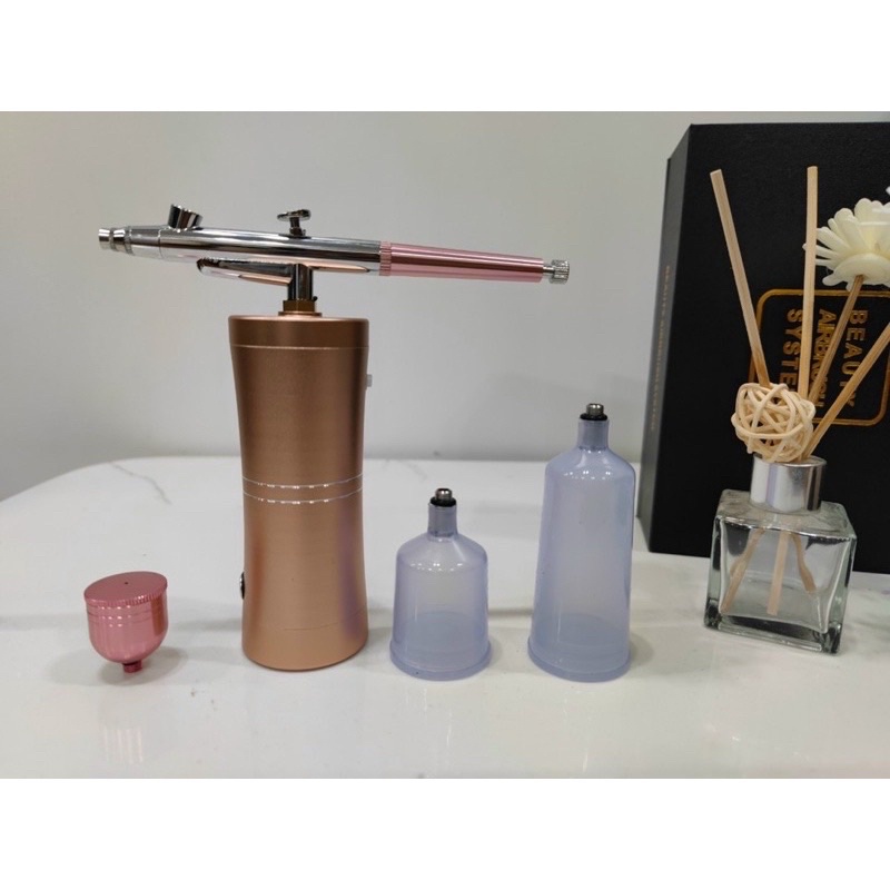 Máy phun oxy mini cầm tay tiện dụng bền khoẻ