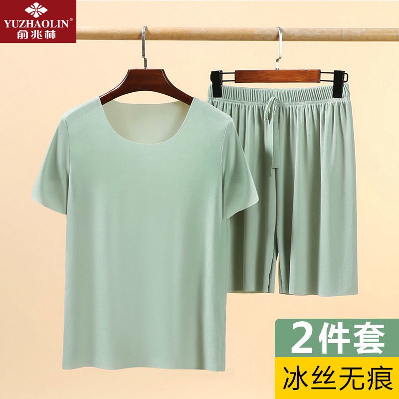 Bộ đồ ngủ mùa hè của phụ nữ trung niên và cao tuổi lụa rộng rãi có thể mặc ở nhà với quần đùi mẹU