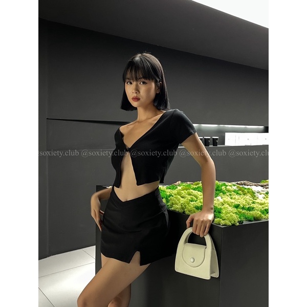 [HÌNH THẬT] Áo croptop cài nút hot hit phù hợp mùa hè A36
