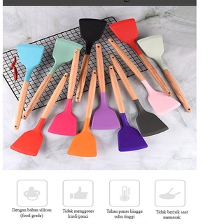 De9♢ Muỗng Silicone Cán Gỗ Cách Nhiệt Mới