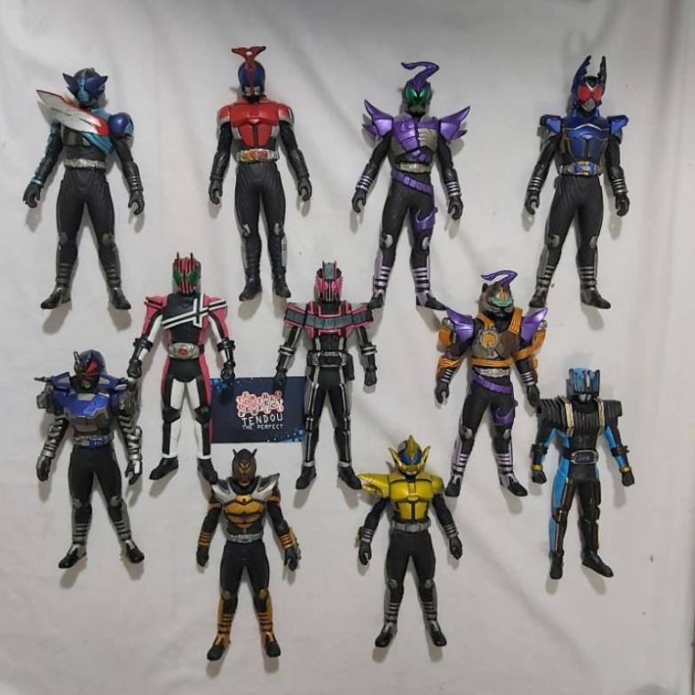 Shop Happy KIDS Đồ Chơi Mô Hình Siêu Nhân Tổng Hợp. Rider Heroes Figure. Kabuto Decade Chính Hãng Bandai Nhật Bản