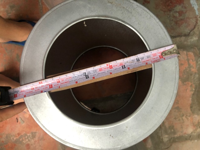 Thùng lấy đất / len nhận đất thùng