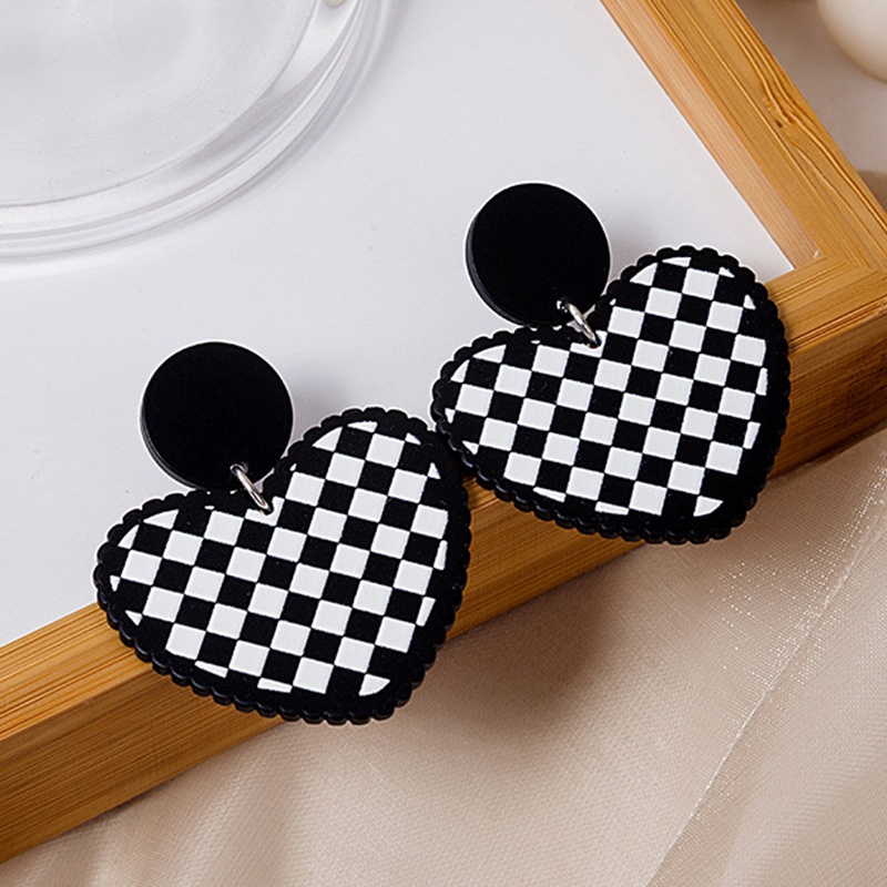 1 Đôi Bông Tai Xỏ Lỗ Hình Trái Tim Thời Trang Dành Cho Tuổi Teen Và Nữ