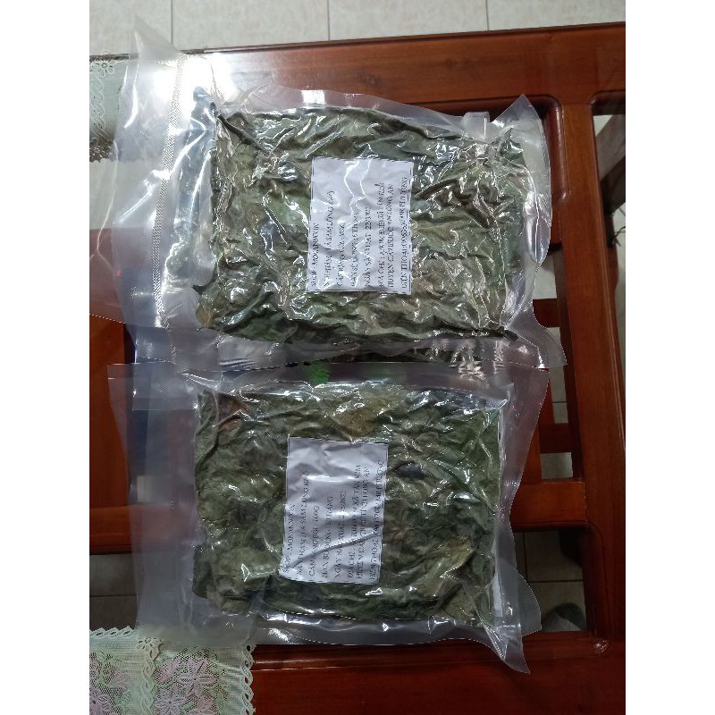 Lá sương sâm lông khô , 100g , có tặng nang mực, gói hút chân không