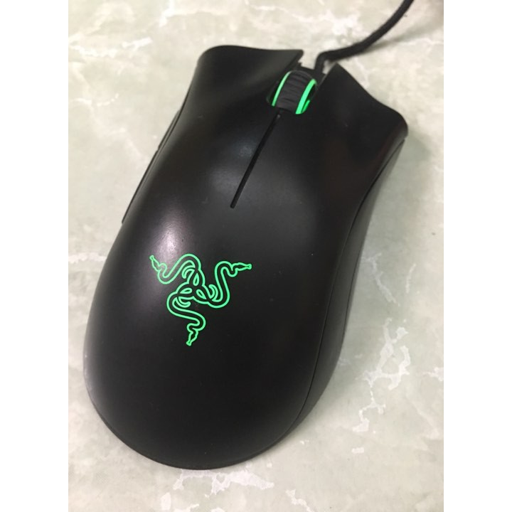 Chuột cao cấp Razer RZ01 2000DPI đèn led đang dùng phòng net VIP