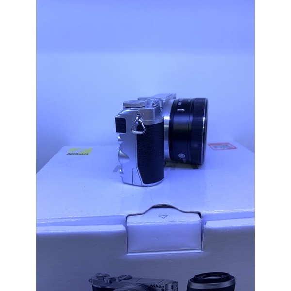 Máy ảnh Nikon 1 J5 kèm lens 10-30mm 95%