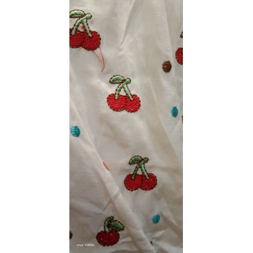 Áo trái cherry thêu siêu xinh 🍒